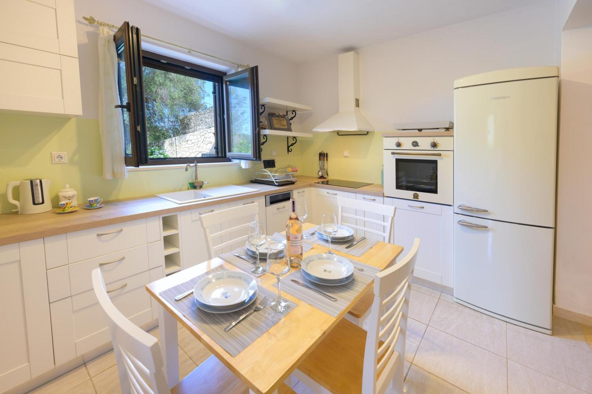 Villa Bougarini Haven Family Villa Rock Pool Oasis Ieromonachos 外观 照片
